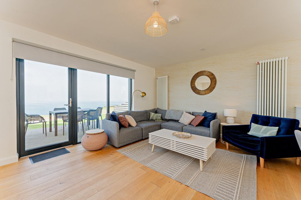 3 Bedroom Cottage With Sea Views (#19)